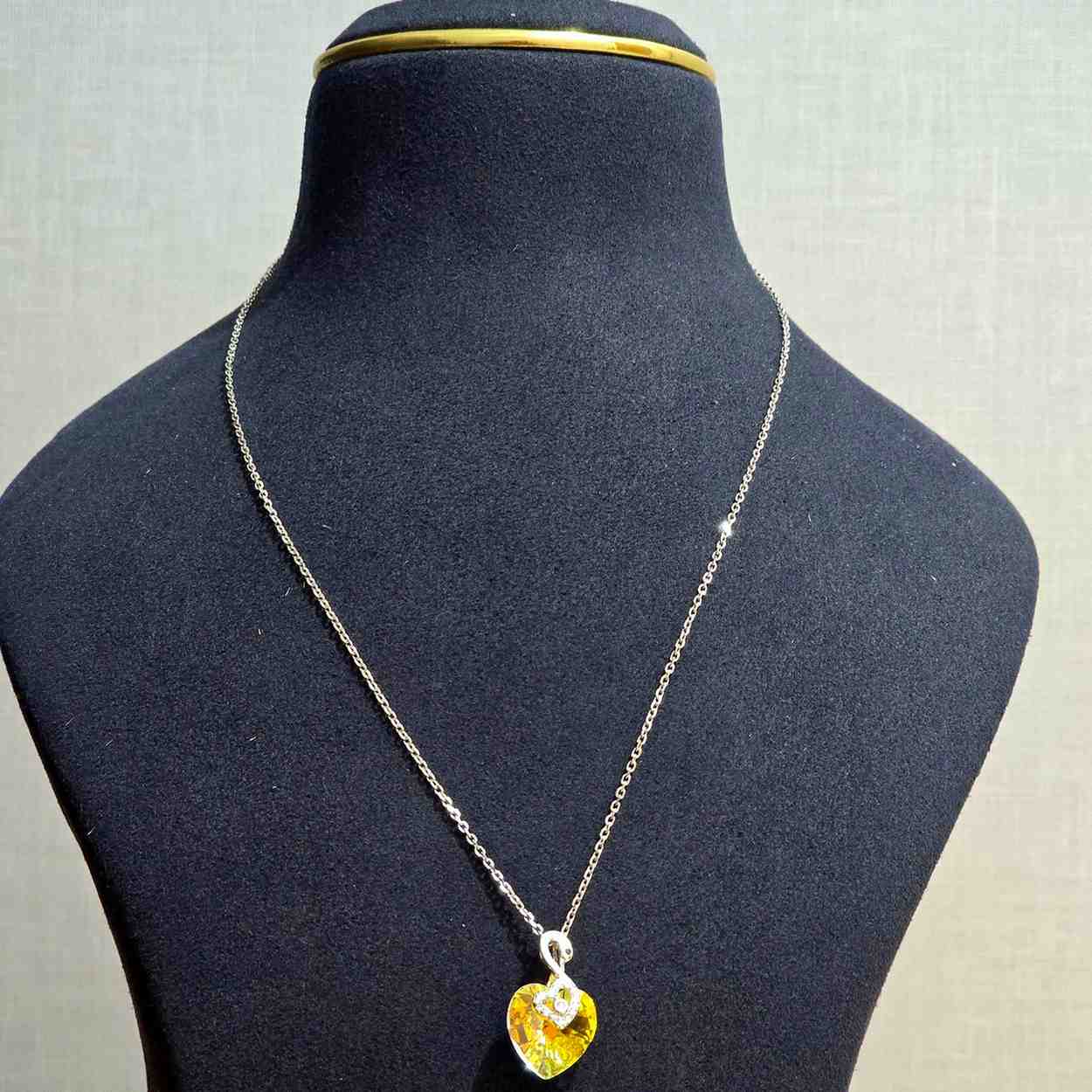 Sunshine Love Pendant Chain
