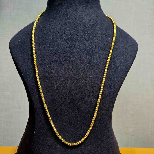 Twist Model Pustela Tadu