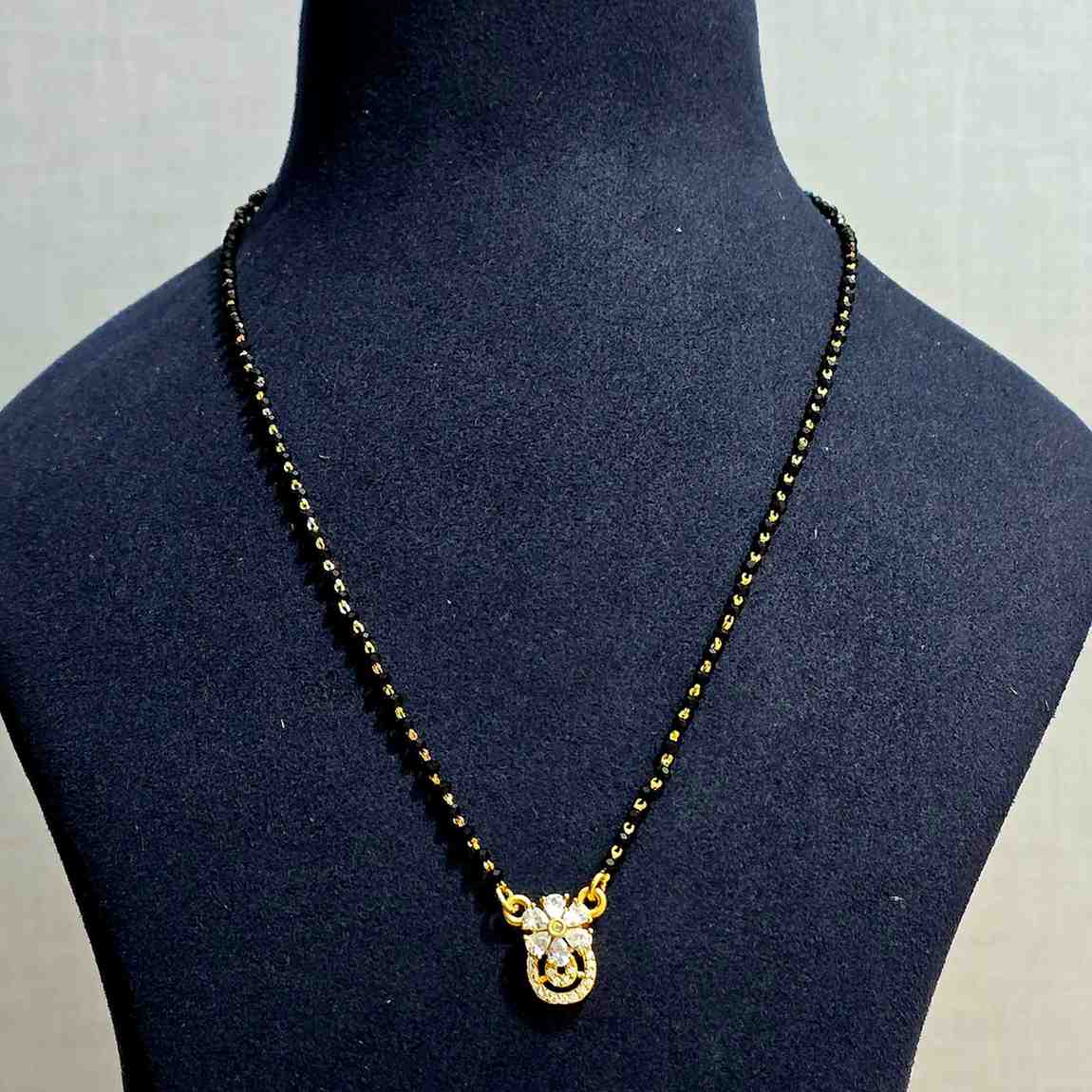 Shubha Flower Mangalsutra