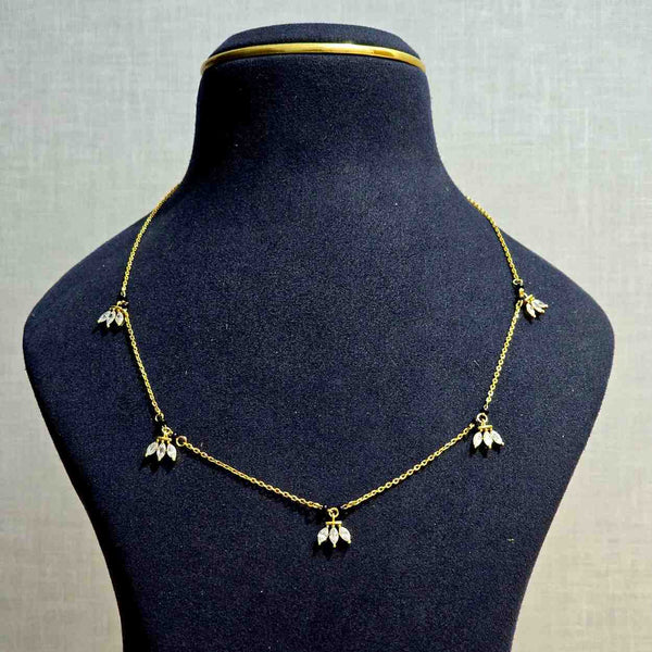 Golden Leaf Charm Mangalsutra