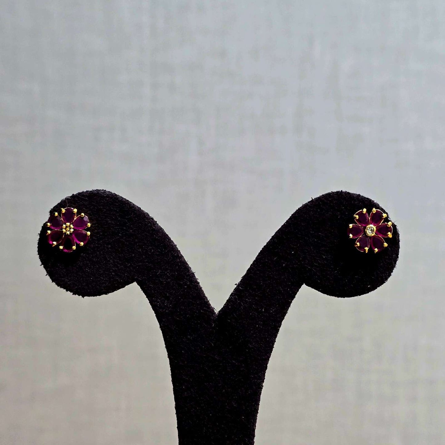 Multicolor Changeable Studs