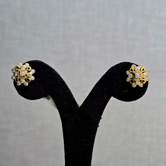 Classic Royal Studs