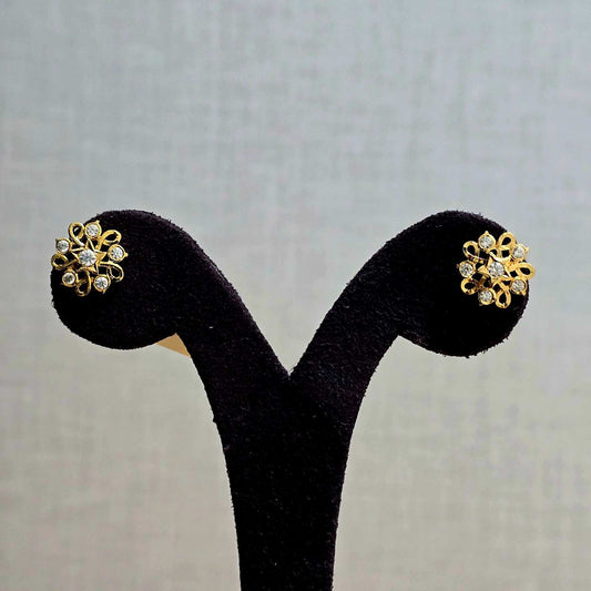 Swirl Studs