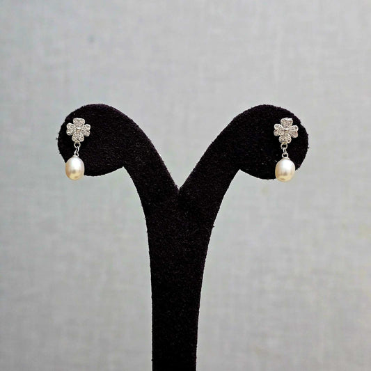 Floral Pearl Earrings