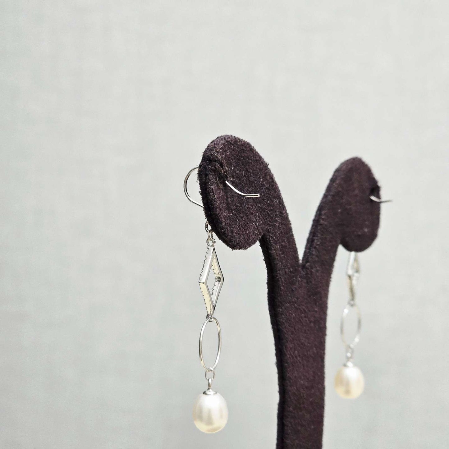 Diamond Pearl Drops