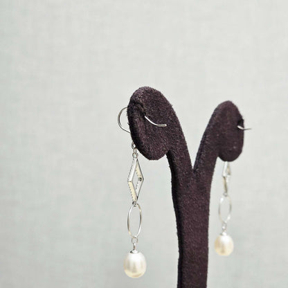 Diamond Pearl Drops