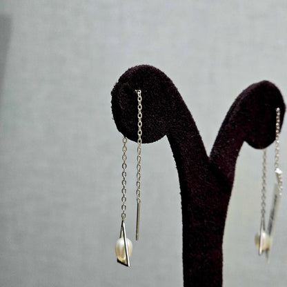 Triangle Pearl Drops