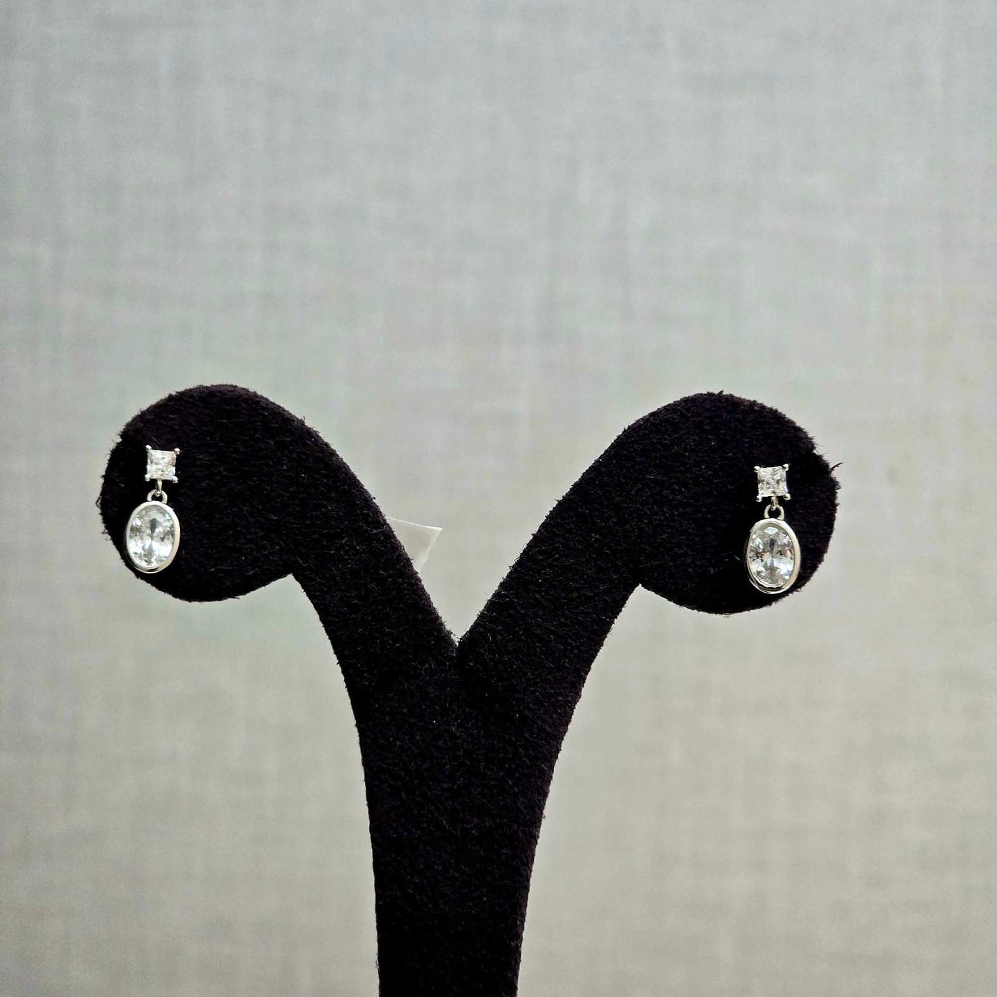 Elegant Crystal Drop Earrings
