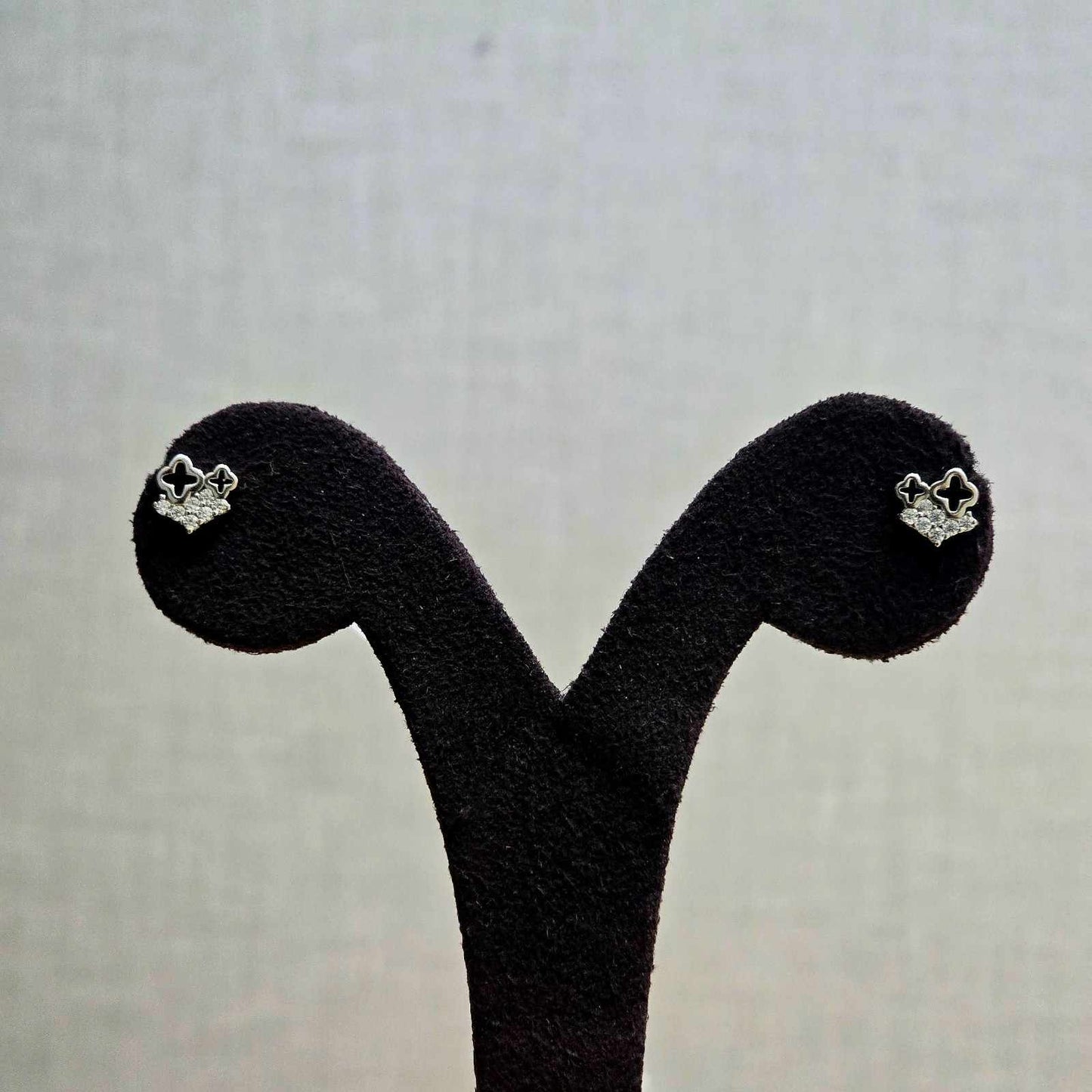 Cute Clover Shine Studs