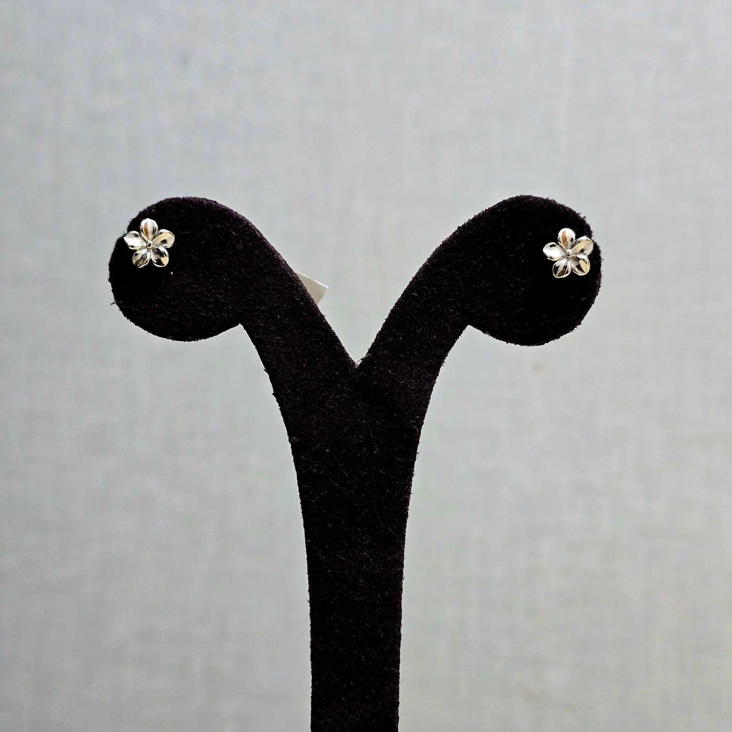 Sakura Studs