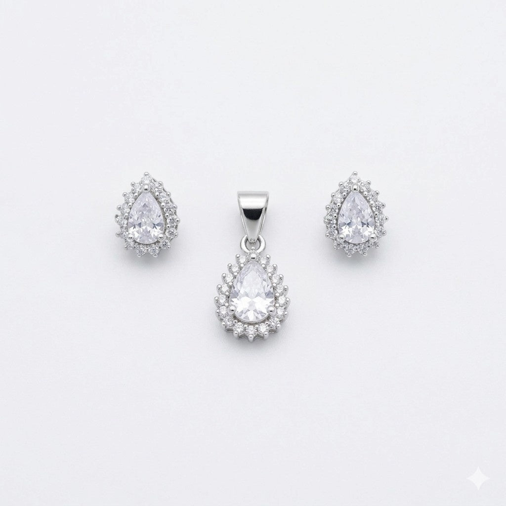 Rajkumari Teardrop Set