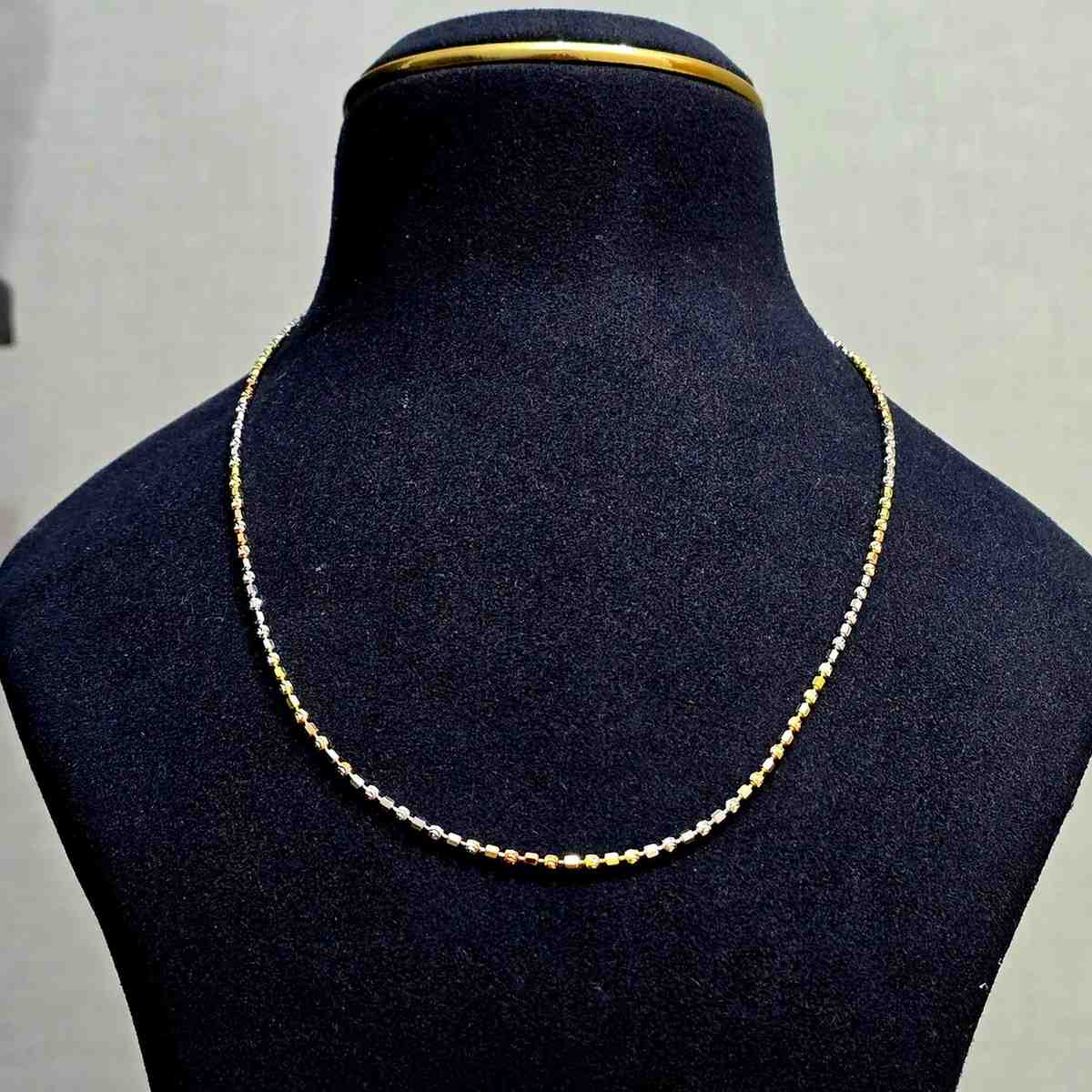 Catena Aurelia Chain