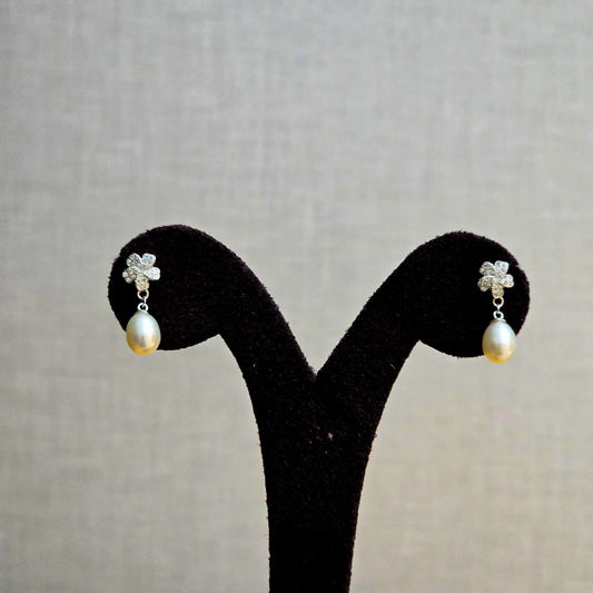 Moonlit Pearl Earrings
