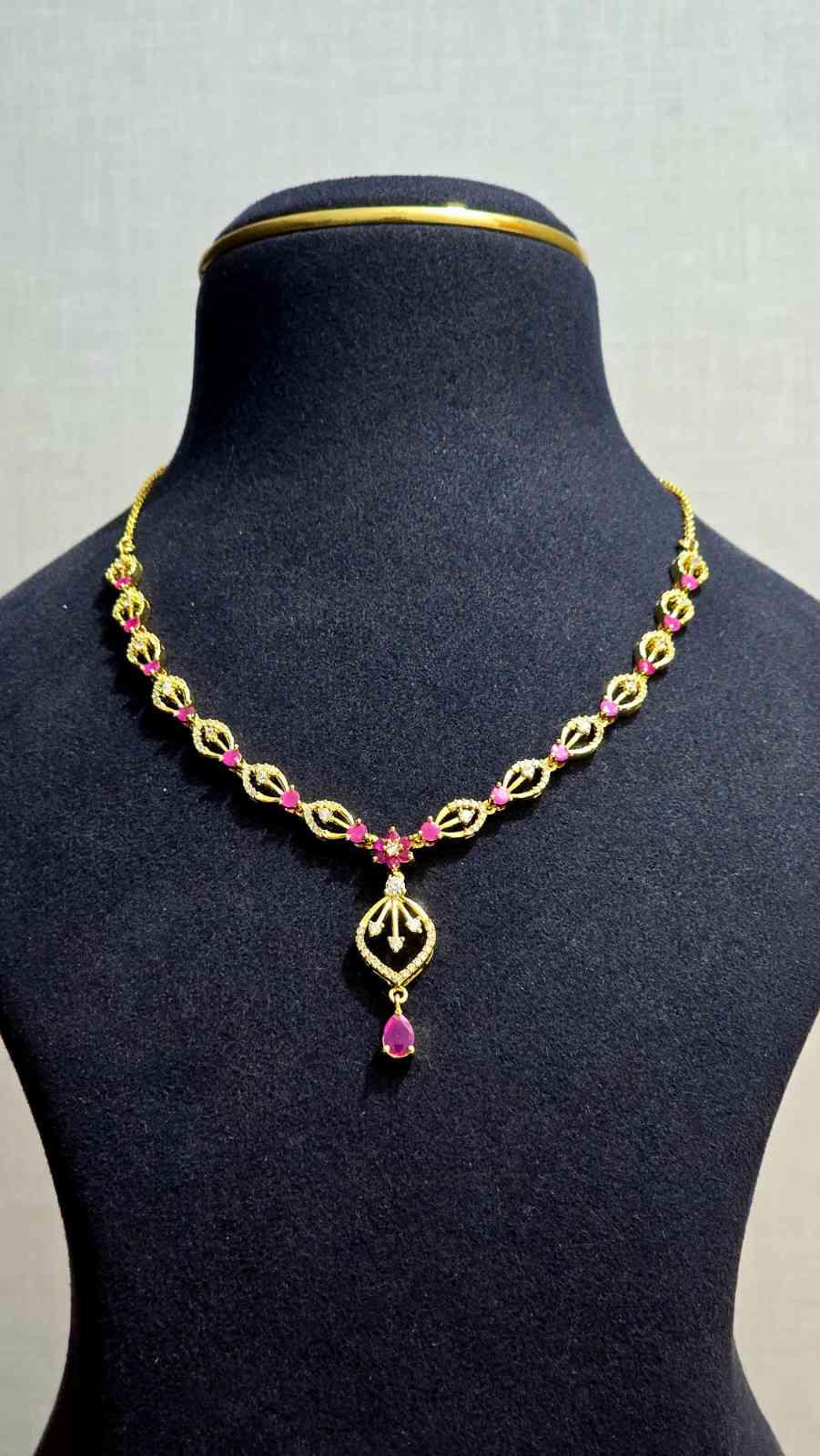 Mahira Grace Necklace