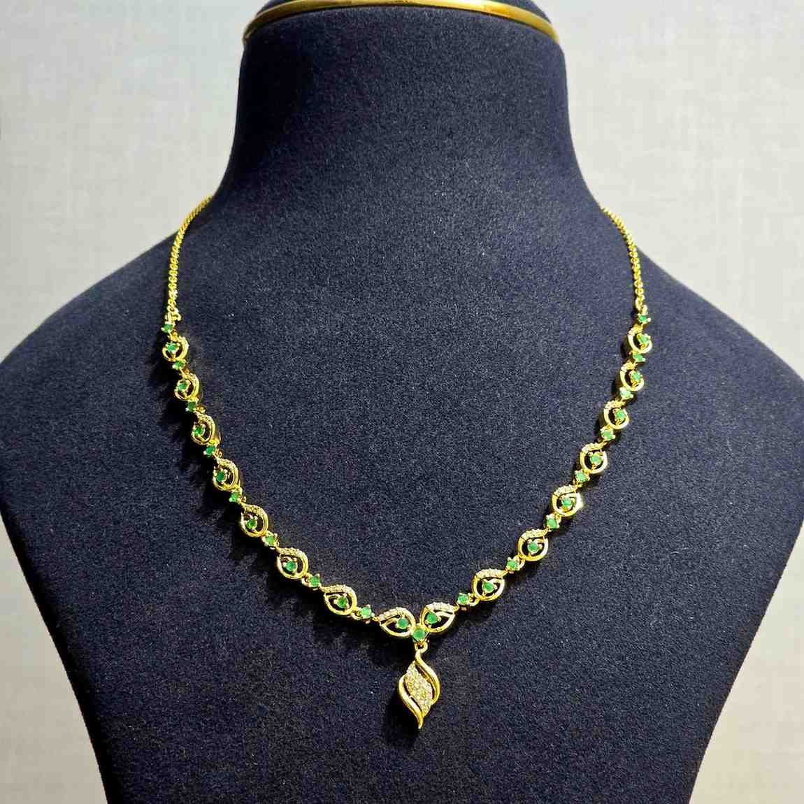 Vasundhara Necklace
