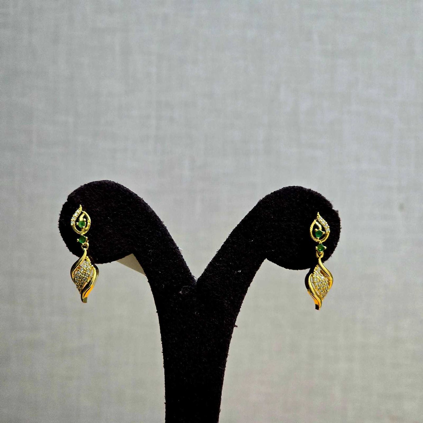 Vasundhara Necklace