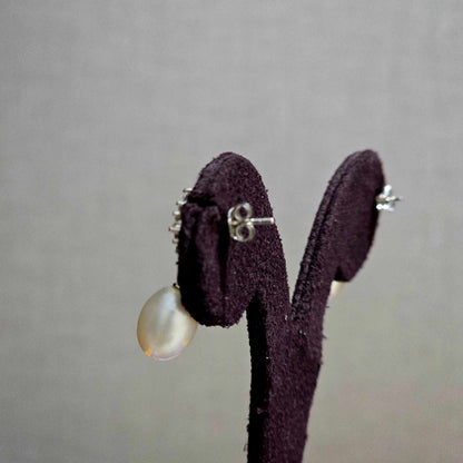 Jasmine Pearl Earrings