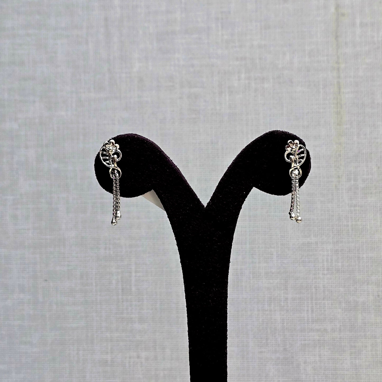 Micro Tassel Drop