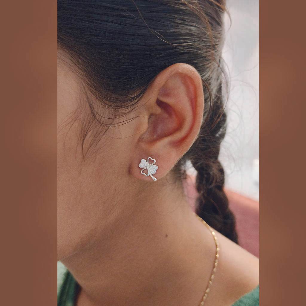 Amora Crest Studs - Mayuri Silver House