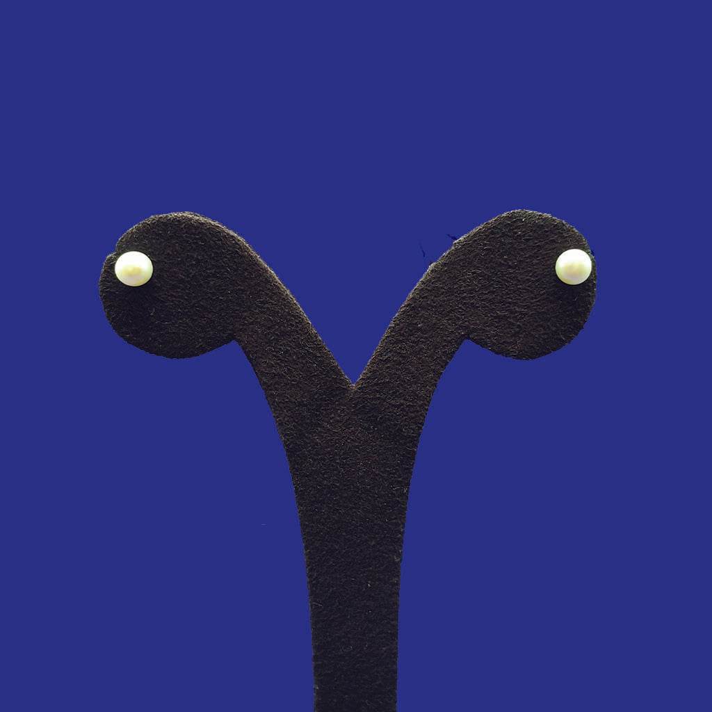 Pearl Majestic Studs - Mayuri Silver House