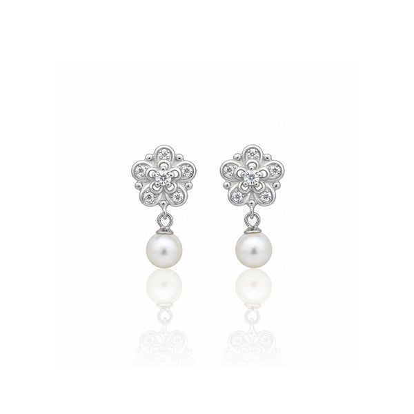 Petal Pearl Charm