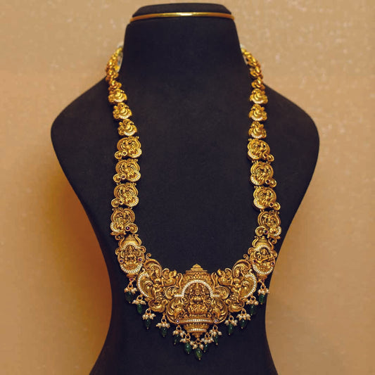 Vishwalakshmi Long Necklace Set