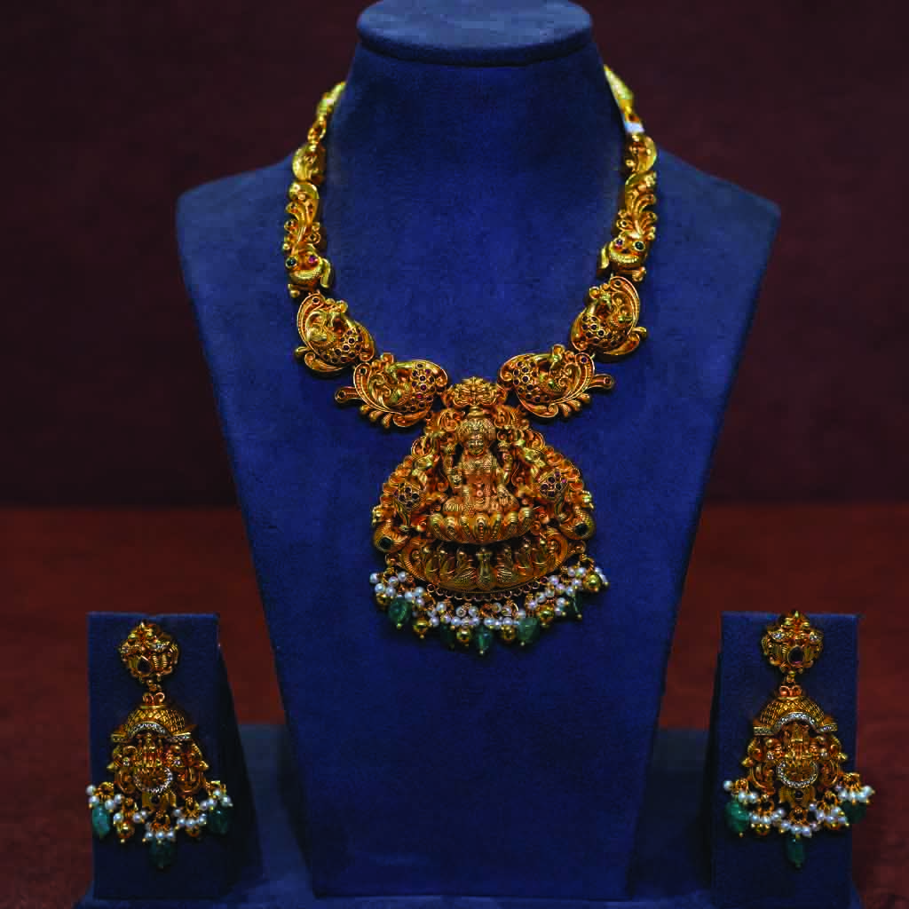 Mayura Lakshmi 3D Necklace Set